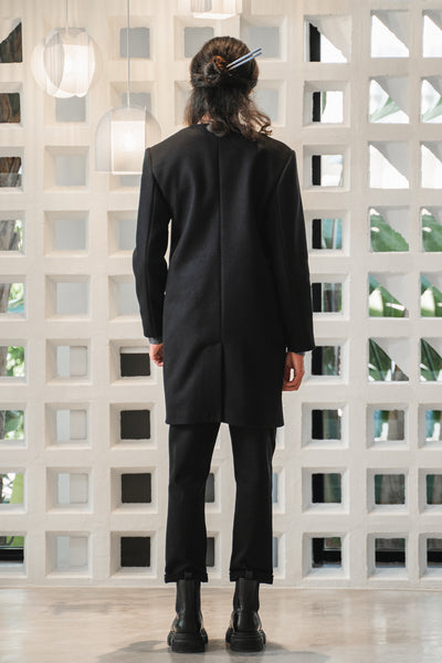 Collarlesscoatblack3_grande.