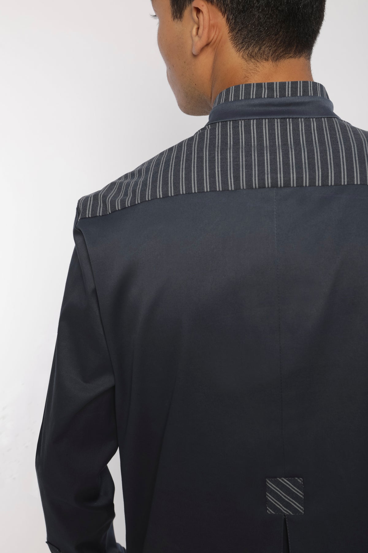 Multidirectional shirt
